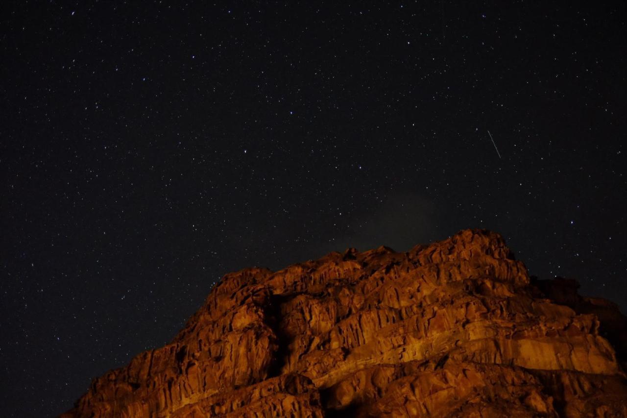 Star Walk Camp & Tours Hotel วาดิรัม ภายนอก รูปภาพ